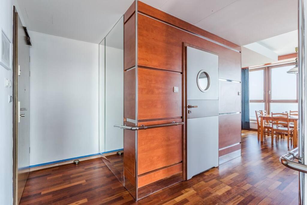 Golden Apartments An Hryniewickiego 6A Gdynia Dış mekan fotoğraf